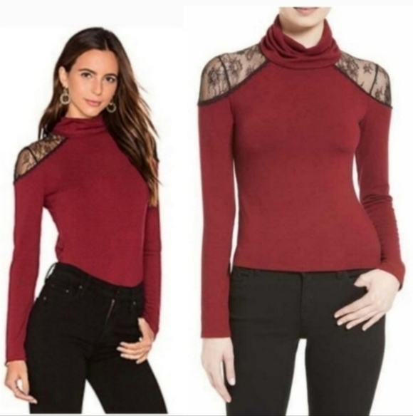 Alice + Olivia Krystalle Turtleneck Sweater Size Medium - Picture 3 of 10